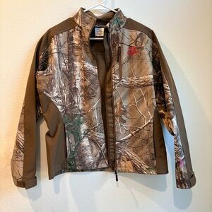 Realtree Xtra Camo Scent-Factor Softshell Hunting Jacket Pink Logo Women's Small